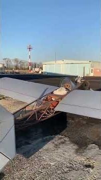 What is an ultralight aircraft?