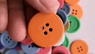 WAIMORN 1 Inch Large Resin Buttons for Scafts Black Matte Button for Clothing Sewing & Kids Painting (Multicolor 80PCS)