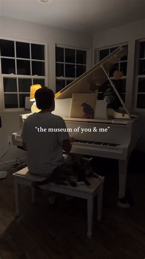 Get early access to this reel from gnash