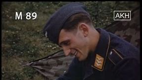 Luftwaffe soldier reading letter from loved ones (1939) | Militaria