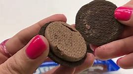 Oreo Chocolate Creme Cookies Unwrapping