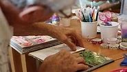 11 Easy Crafts For Seniors With Dementia