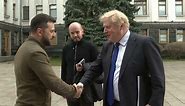 Ukraine war: Boris Johnson meets Volodymyr Zelesnkyy in Kyiv to offer more military and financial aid | World News | Sky News