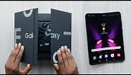 Samsung Galaxy Fold Unboxing: Magnets!