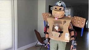I made a cardboard mech suit! (Feat. Foxy)