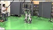可搬重量世界最大級の大型二足歩行ロボット core 歩行1