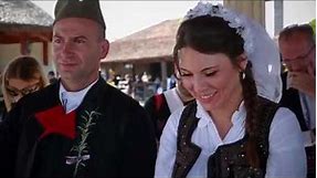 A glance at the traditional Serbian wedding