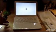 Unboxing: White Unibody MacBook (13", Late 2009)