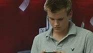 America's fastest fingers: 17-year-old boy wins US National Texting Championship