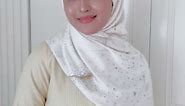 Styling hijab for the first day of raya with Jovian Hijab Anak Bulan!