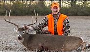 Super Wide 9 Point Buck! Illinois Shotgun Deer Season!