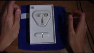 Apple In Ear Headphones with Remote and Mic Unboxing
