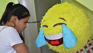 Emoji Piñata Redonda