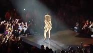Beyonce vs Sasha Fierce (alter ego) LIVE