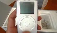 The Original iPod 5 GB - Unboxing