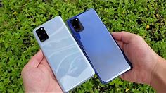 Samsung Galaxy S20+ Aura Blue vs Cloud Blue | Colors Comparison