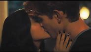 Riverdale: Season 5 / Kiss Scene — Veronica and Archie (Camila Mendes and KJ Apa)