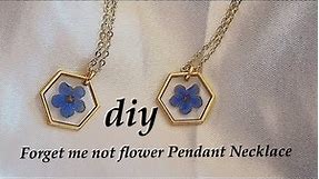 How to make resin flower pendant necklace/Forget me not flower pendant making /resin jewelry/diy