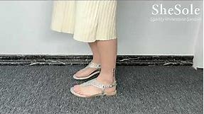 Shimmering Style! Diamond-Embellished Silver Flat Sandals to Illuminate Your Summer Look!