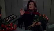 Q, Gives Janeway A Shortcut Back to Earth