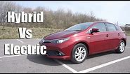 New 2018 Toyota Auris Hybrid review. How does it compare to the New Nissan Leaf?