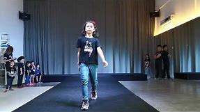 Learn Kid catwalk | Cute kid fashion show | How to walk | Model School