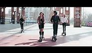 LYNX, the three wheels italian electric scooter with Collision Alert
