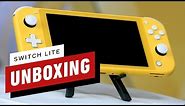 Nintendo Switch Lite Unboxing (Yellow)