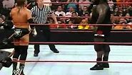 Triple H vs Mark Henry WWE