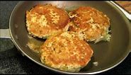 How to make Maryland Style Crab Cakes