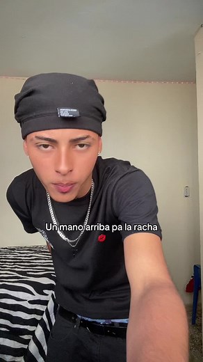 ¡Manos Arriba! Lo Último en Bailes de TikTok