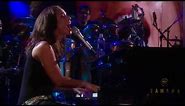 Alicia Keys feat. Jay-Z - Empire State of Mind Live