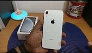 Apple iPhone Xr Unboxing (White)