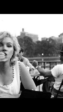 Marilyn Monroe in New York City 1957 by Sam Shaw
