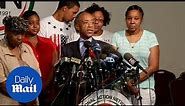 'Money is not justice': Al Sharpton with family of Eric Garner - Daily Mail