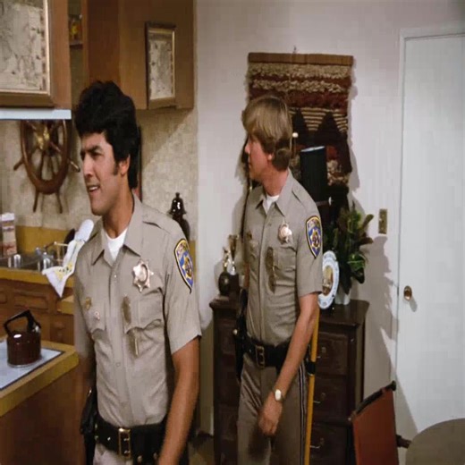 CHiPs S03E02 – Roller Disco Part 2 #P9 | CHiPs TV Series