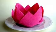 Servietten falten - Rose / Blüte / Blume - Einfache Osterdeko selber machen. Origami.