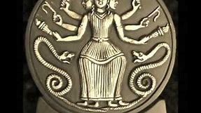 Hecate: Queen of the Witches (Triple Goddess)
