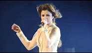 SELENA GOMEZ crying during who says in Montreal 05 26 16 emotional