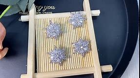 Jerler 4 Pcs Zircon Sliver Rhinestone Buttons Crystal Embellishments Sew on Clothing Buttons for Decoration and DIY