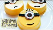 How to Make Minion Oreos