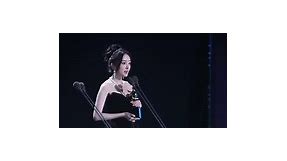 Yang Mi ឡេីងទទួលពានរង្វាន់ “2024 Audience Attention Actress”