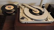 Thorens TD-224 Record Changer - Changing 45 RPM Records
