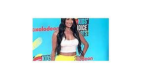 Nikki Bella stuns in yellow on Nickelodeon's KCS red carpet