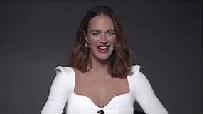 Jessica Brown-Findlay Interview on Her Role in the Paramount+ Romantic Comedy ‘The Flatshare’