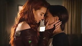 Batwoman 3x08 Kiss Scene - Poison Ivy and Renee "Above all else, I want you"