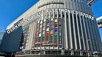 2 HOURS of Osaka’s Largest Electronics Store | Yodobashi-Umeda