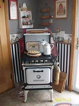 Pictures of Antique Kitchen Stoves For Sale