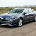 2019 Toyota Avalon Hybrid Limited Panoramic Sunroof