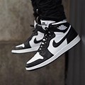 Air Jordan Shoes Black and White